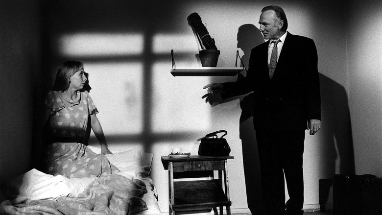 кадр из фильма Юха