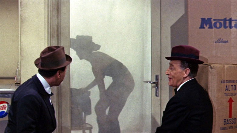 кадр из фильма Totò sexy