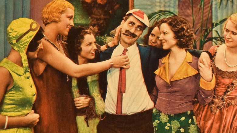 кадр из фильма Обезьяньи проделки