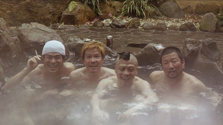 кадр из фильма Пapни c лaтyнными кacтeтaми