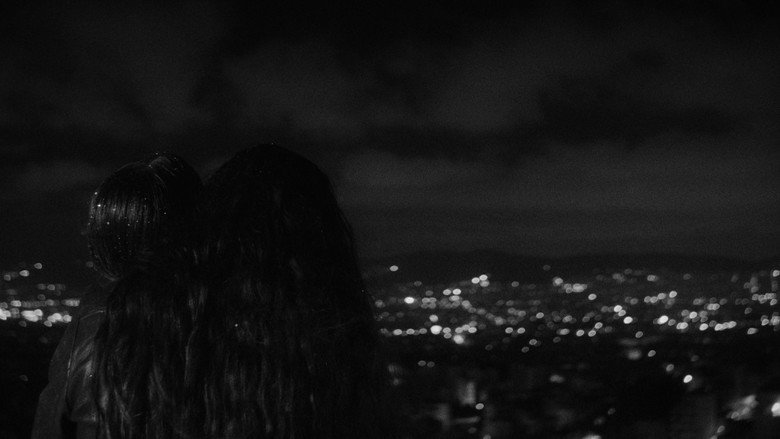 кадр из фильма Bye Bye Glitter