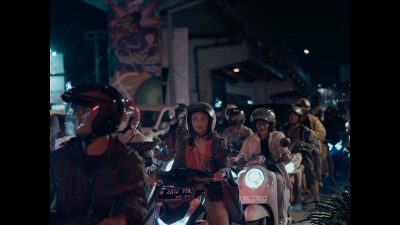 кадр из фильма Sunyi, Sepi, Sendiri