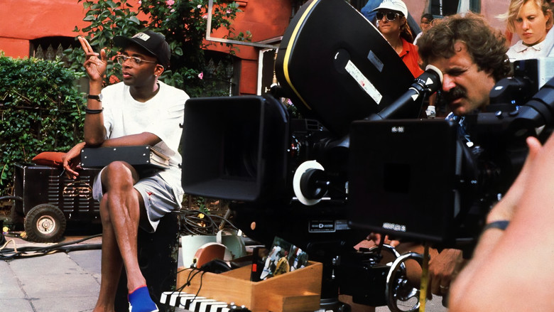 кадр из фильма Do the Right Thing: 20 Years Later