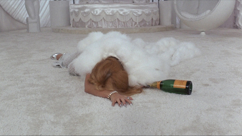 кадр из фильма Томми