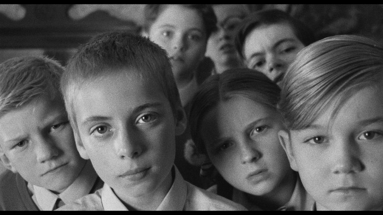 кадр из фильма They Made You into a Weapon and Told You to Find Peace