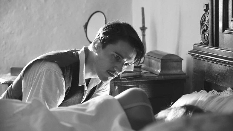 кадр из фильма 1945