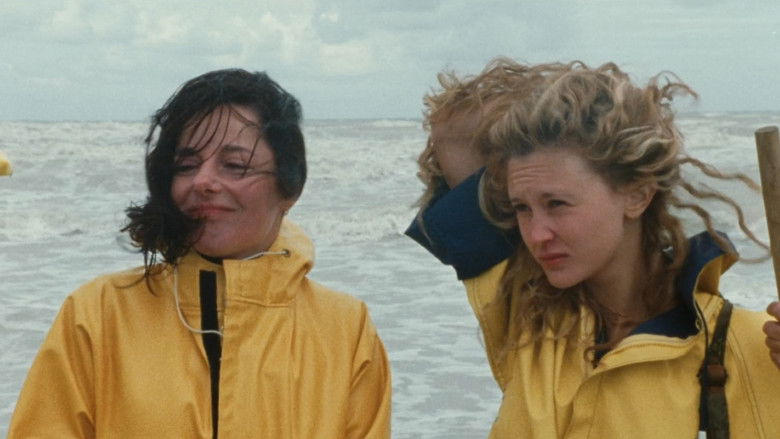 кадр из фильма Un Monde sans femmes