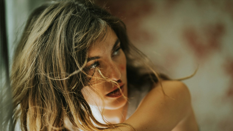 кадр из фильма Взаперти