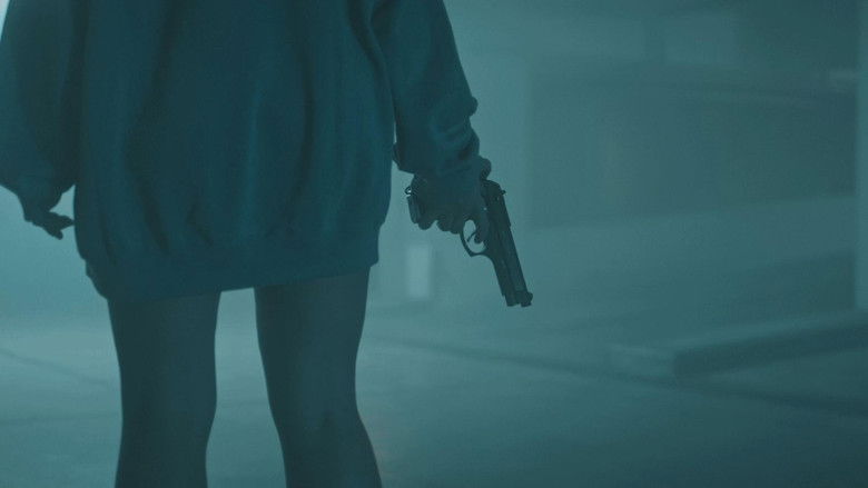 кадр из фильма ReUniverse