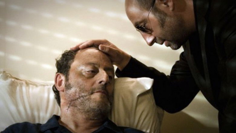 кадр из фильма 22 пули: Бессмертный