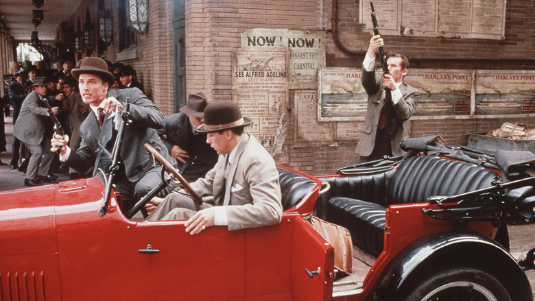 кадр из фильма Братья Ньютон