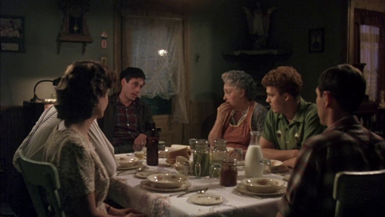 кадр из фильма Les Plouffe