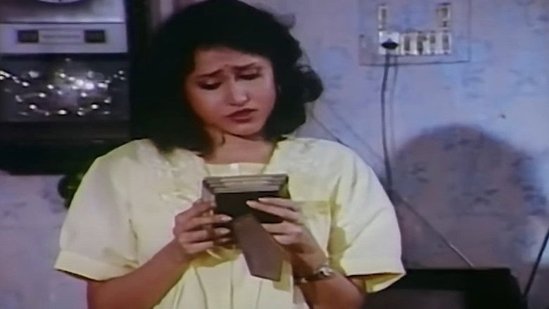 кадр из фильма वाट पाहते पुनवेची