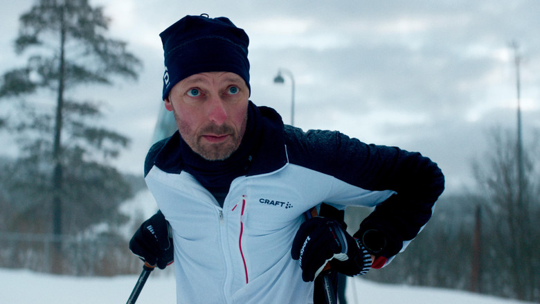 кадр из фильма Неверный путь