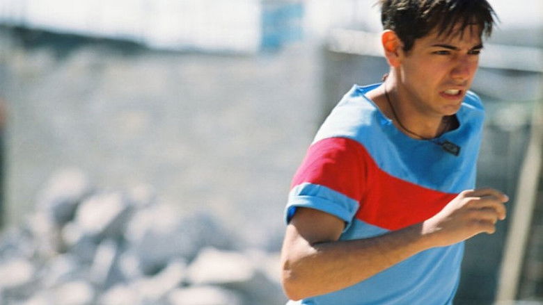 кадр из фильма Рабство