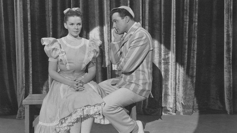 кадр из фильма Летние гастроли