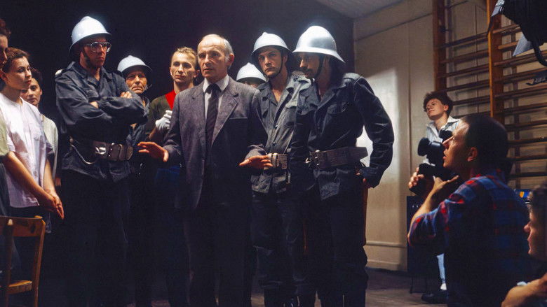 кадр из фильма Ostatni dzwonek