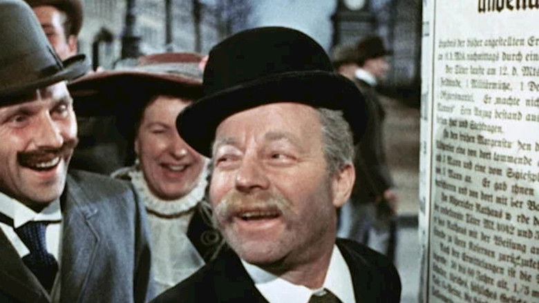 кадр из фильма Сила мундира