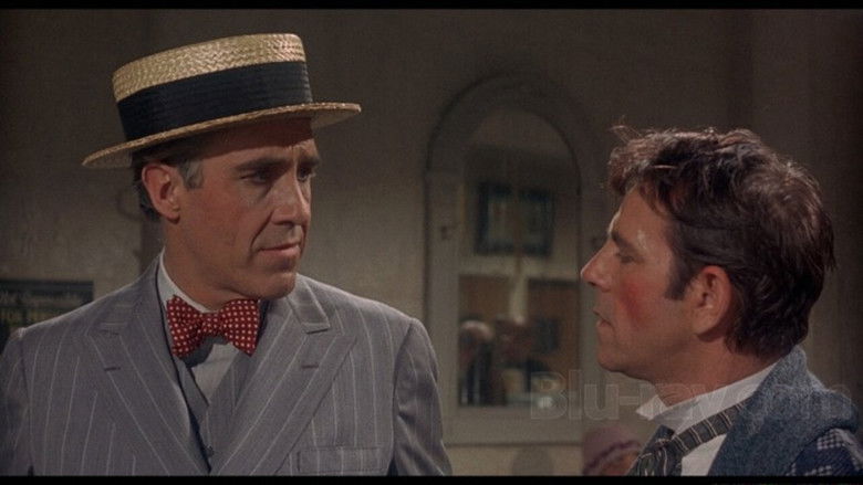 кадр из фильма The Night They Raided Minsky's