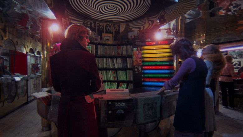 кадр из фильма Заводной апельсин