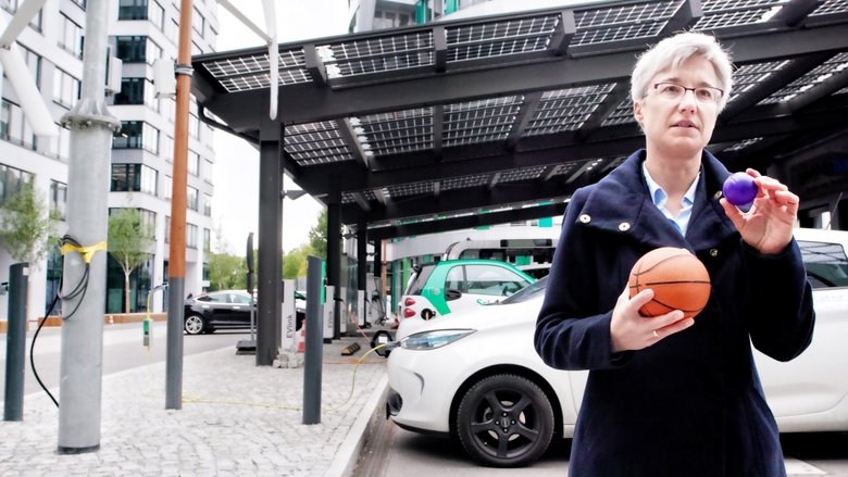 кадр из фильма Ice on Fire