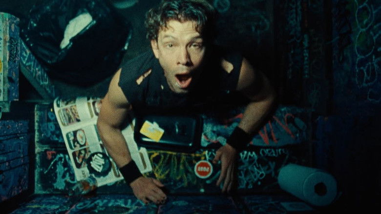 кадр из фильма The Rise & Decline of Punk Rock