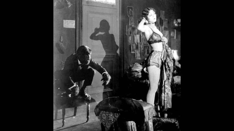 кадр из фильма The Monkey Talks