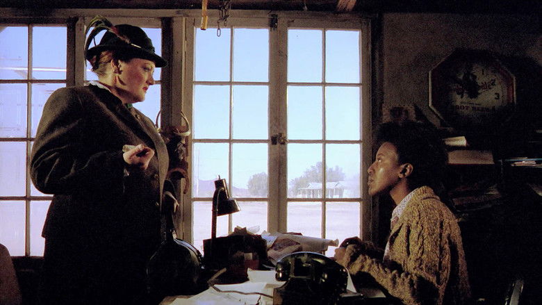 кадр из фильма Кафе «Багдад»