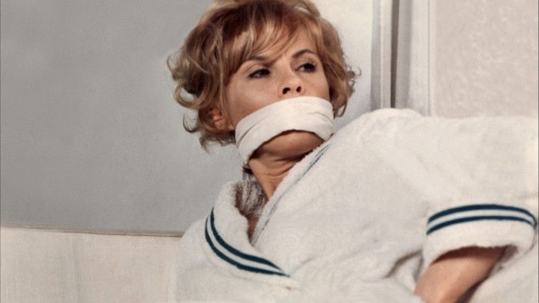 кадр из фильма Изнасилование