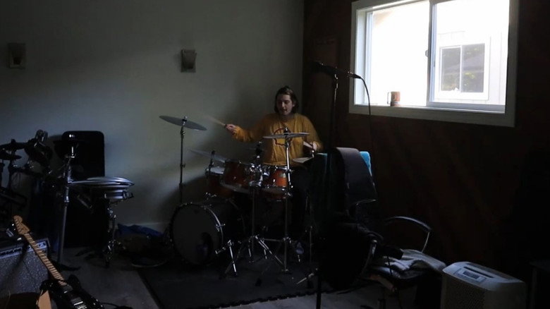 кадр из фильма DOGSH*T95