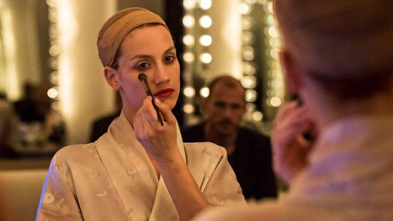 кадр из фильма Не оставляй меня