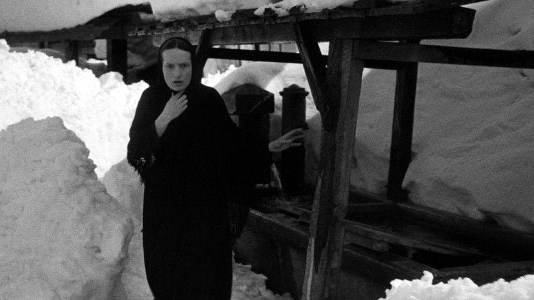 кадр из фильма L'Assassinat du Père Noël