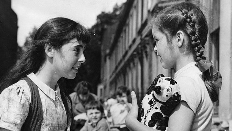 кадр из фильма Adventure in the Hopfields