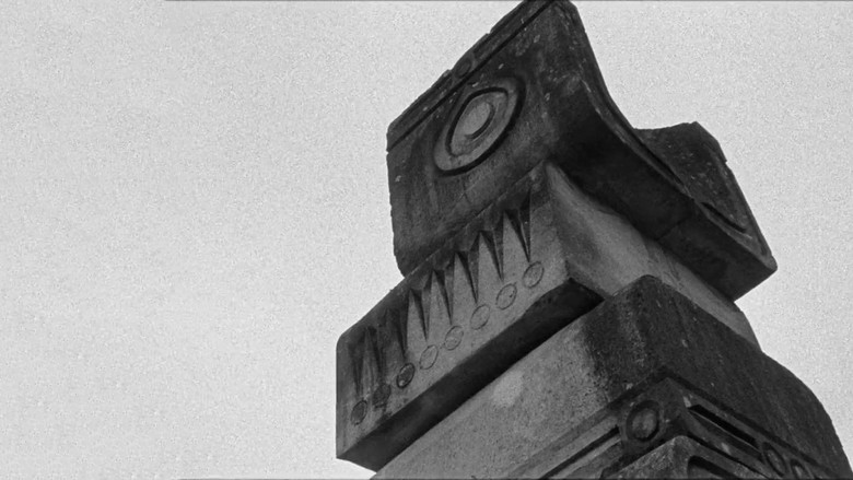 кадр из фильма Последние и первые люди