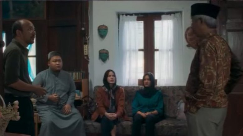 кадр из фильма Sah! Katanya...