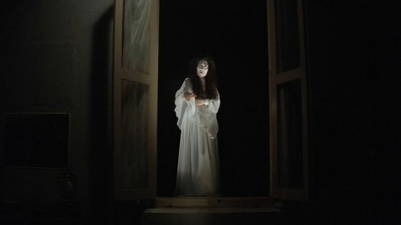 кадр из фильма Раб Сатаны