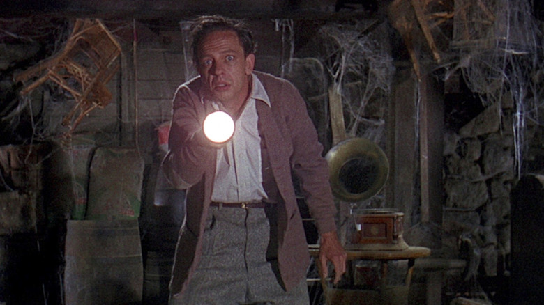 кадр из фильма The Ghost & Mr. Chicken