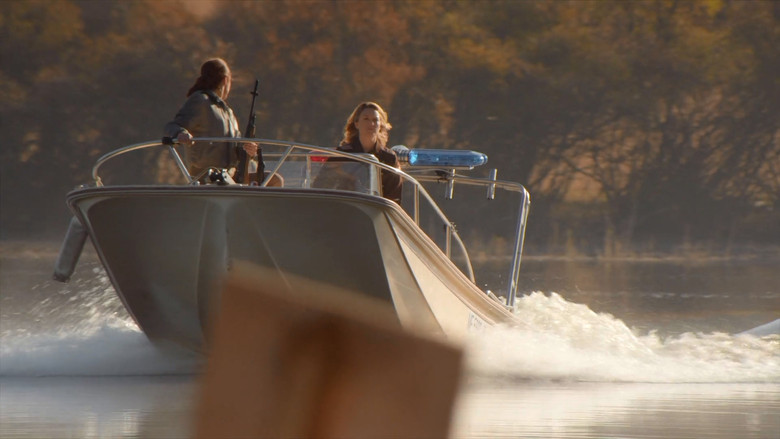 кадр из фильма Озеро страха 4