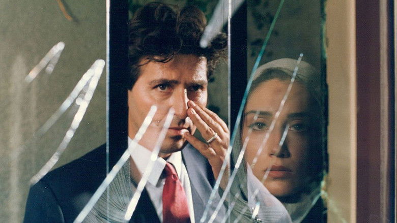 кадр из фильма غریبانه