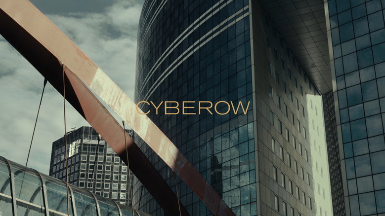 кадр из фильма CYBEROW