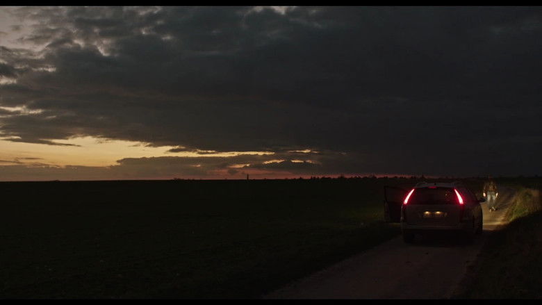 кадр из фильма Nos Liens