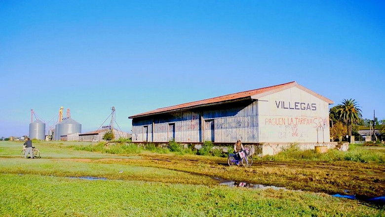 кадр из фильма Regreso a Coronel Vallejos