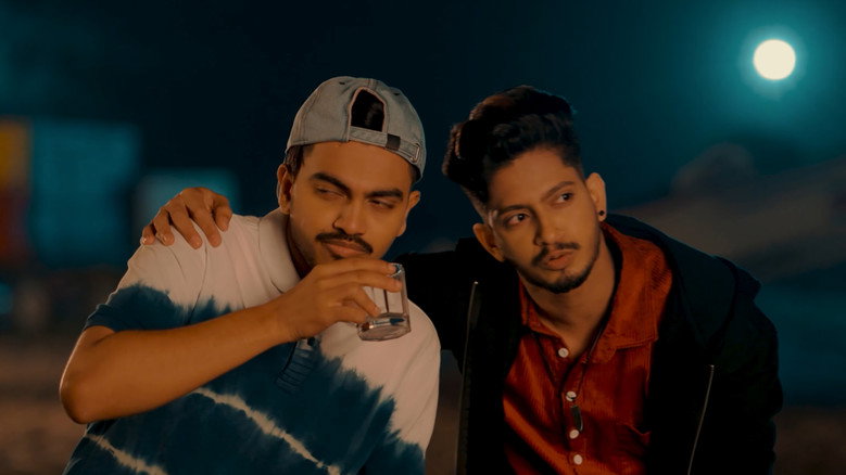 кадр из фильма পৃথিবী বদলে গেছে