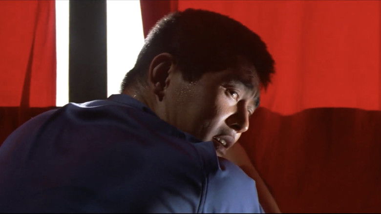 кадр из фильма Преступники Синдзюку: По газам