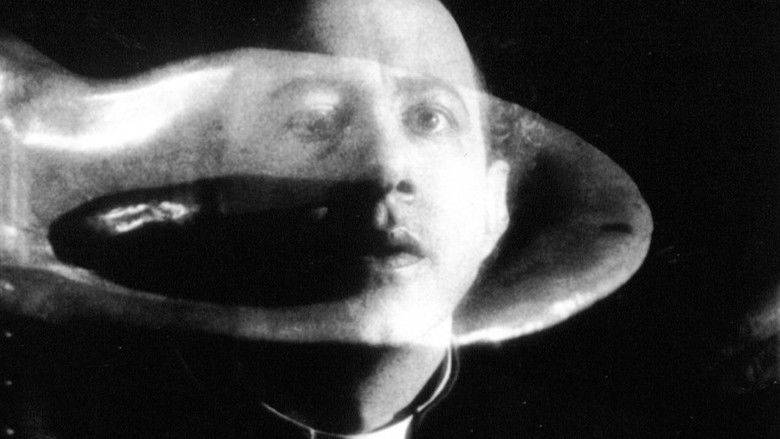 кадр из фильма Раковина и священник