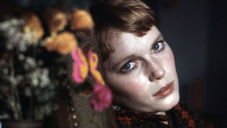 кадр из фильма Mia Farrow, en clair-obscur