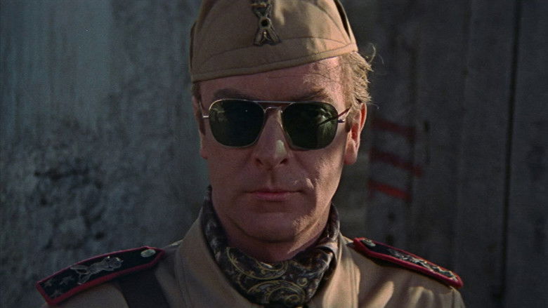 кадр из фильма Грязная игра