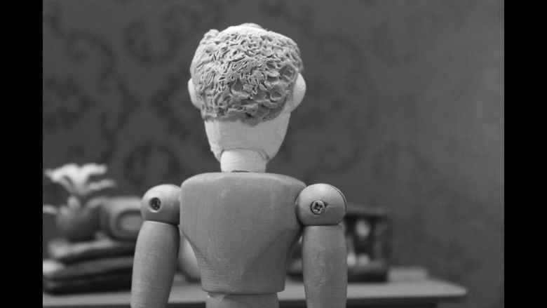 кадр из фильма Minha Casa Está Cheia de Estranhos