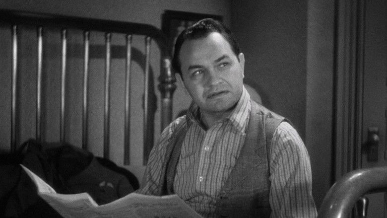 кадр из фильма Весь город говорит