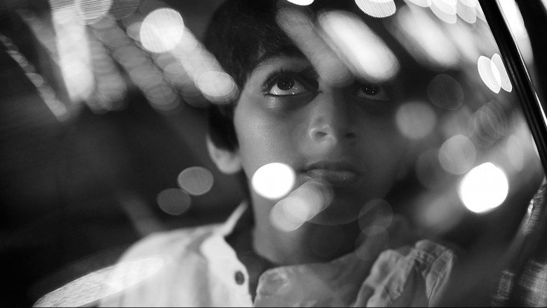 кадр из фильма A Billion Colour Story